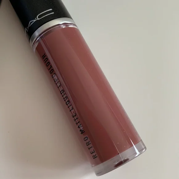 MAC liquid lipstick NEW - Picture 2 of 2